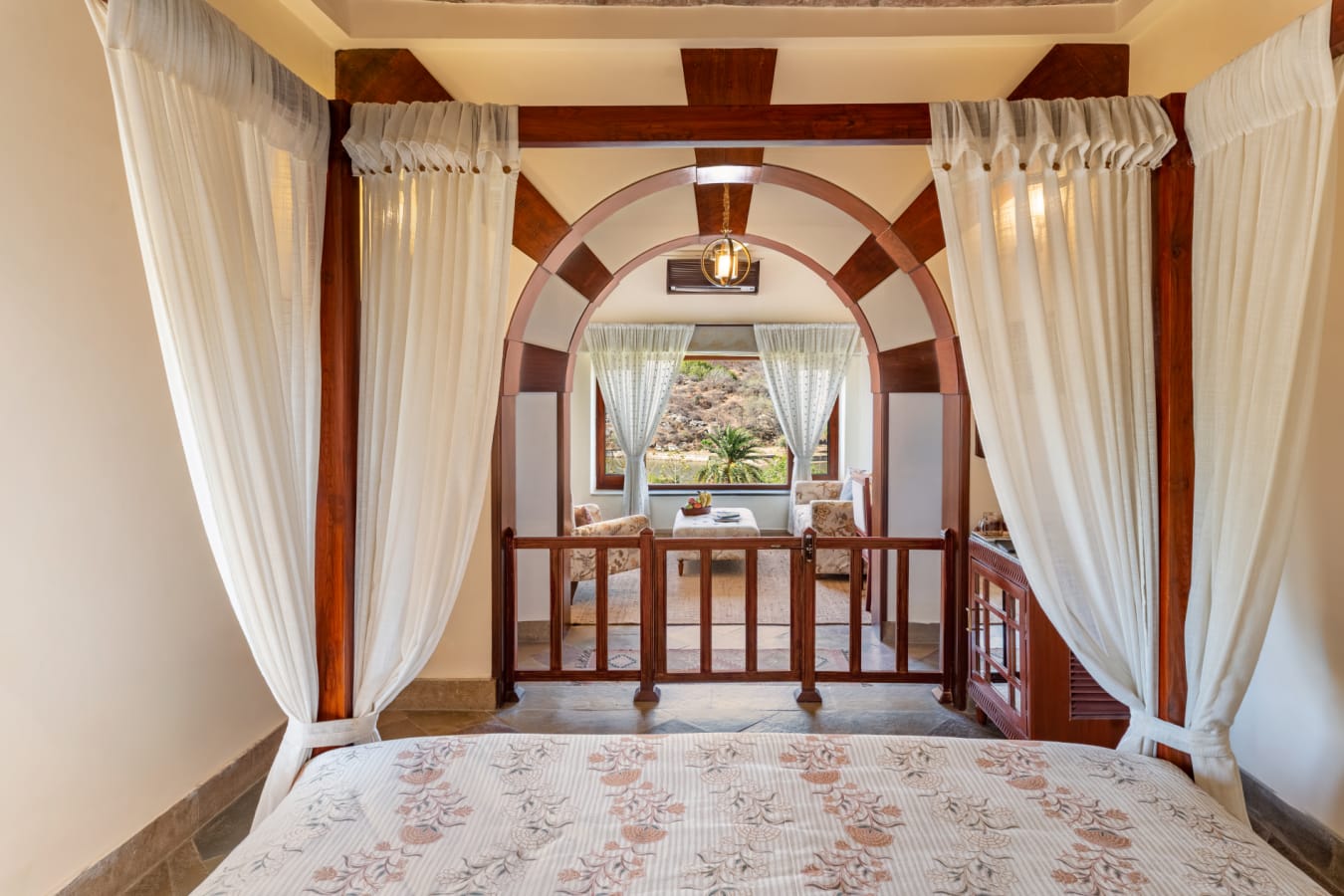 Bedroom View - Chunda Shikar Oudi 