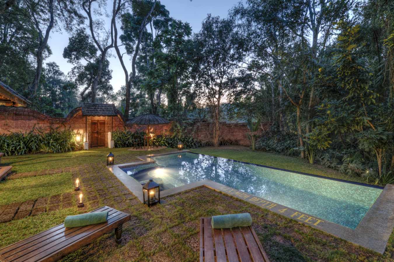 Pool - Evolve Back Chikkana Halli Estate