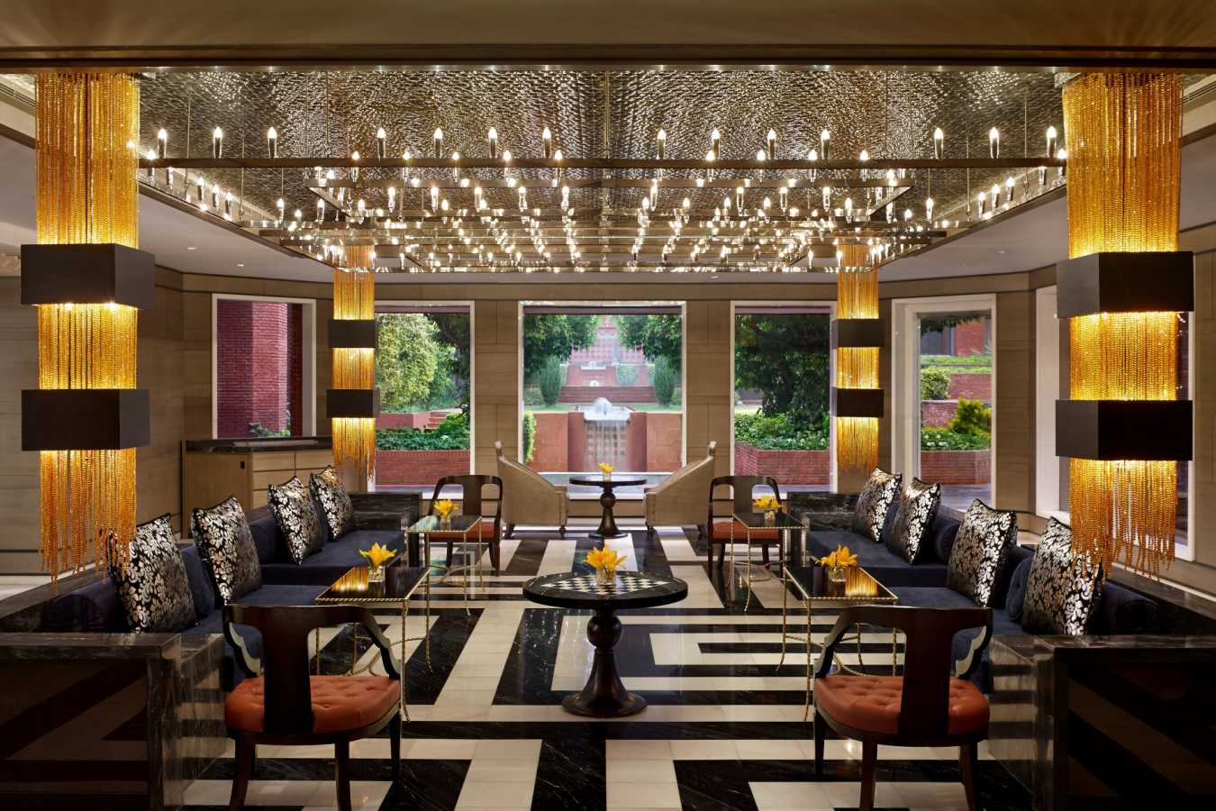 Bagh e Bahar Lounge - ITC Mughal Agra