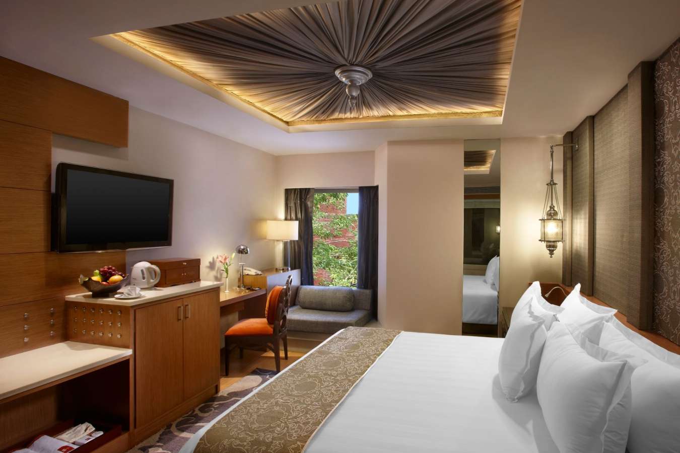 Mughal Chambers - ITC Mughal Agra