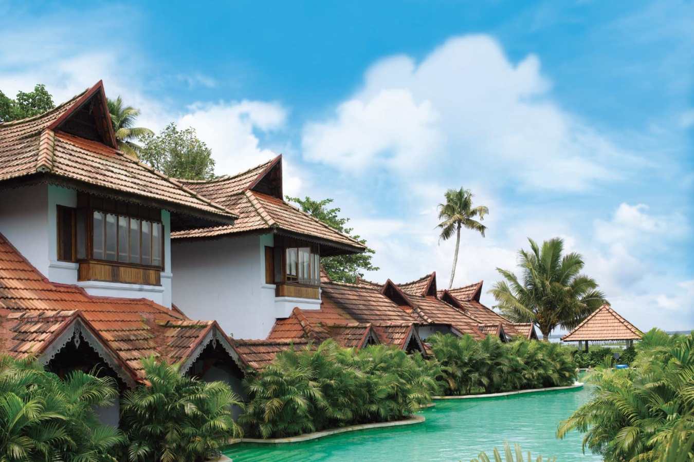 Meandering pool villa - Kumarakom Lake Resort