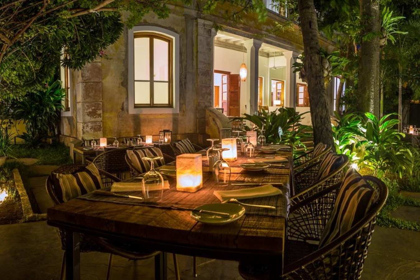 Exterior - La Villa