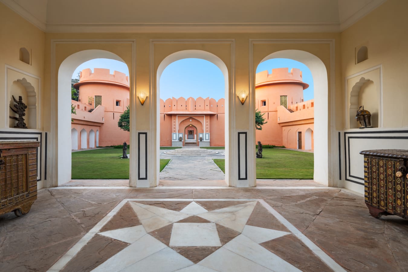 Entrance - Oberoi Naila Fort 