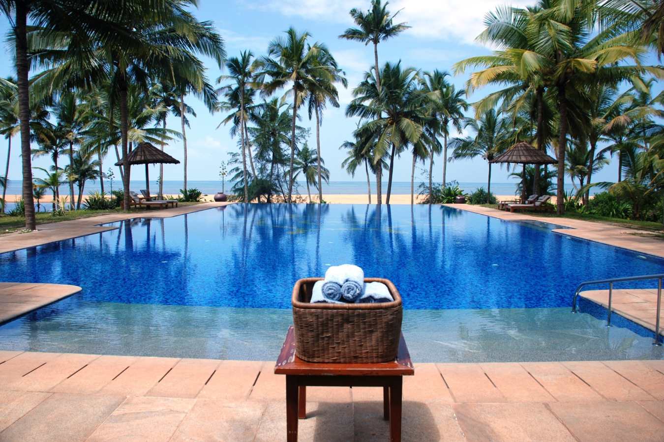 Pool - Neeleshwar Hermitage