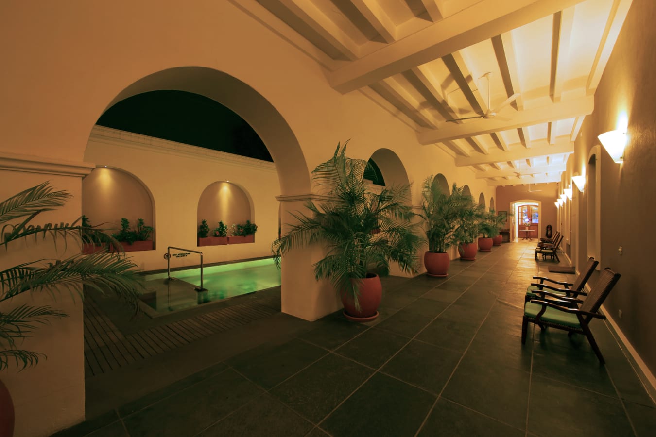 Swimming Pool - Palais de Mahe