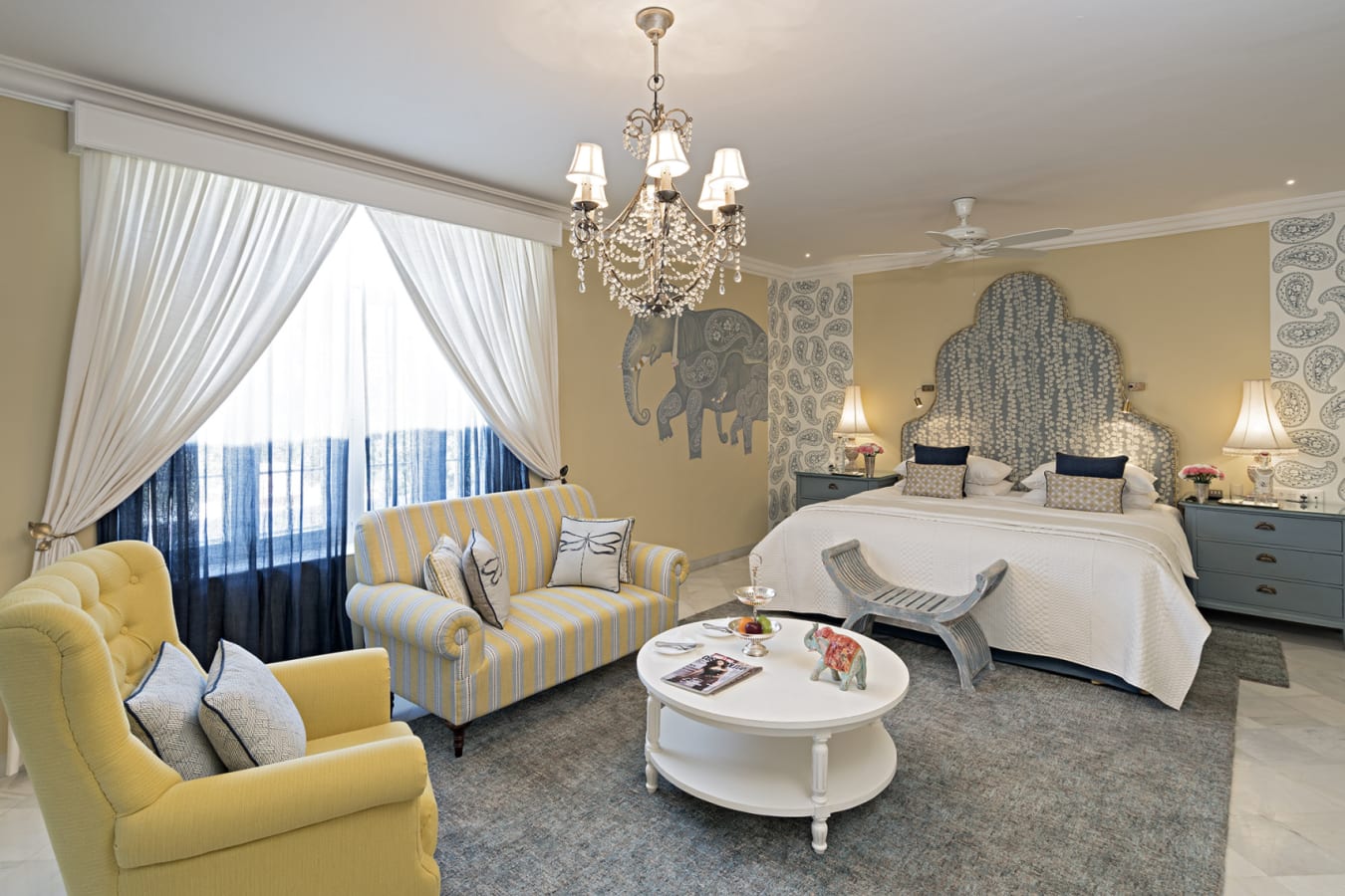 Yellow Room - Rohet House