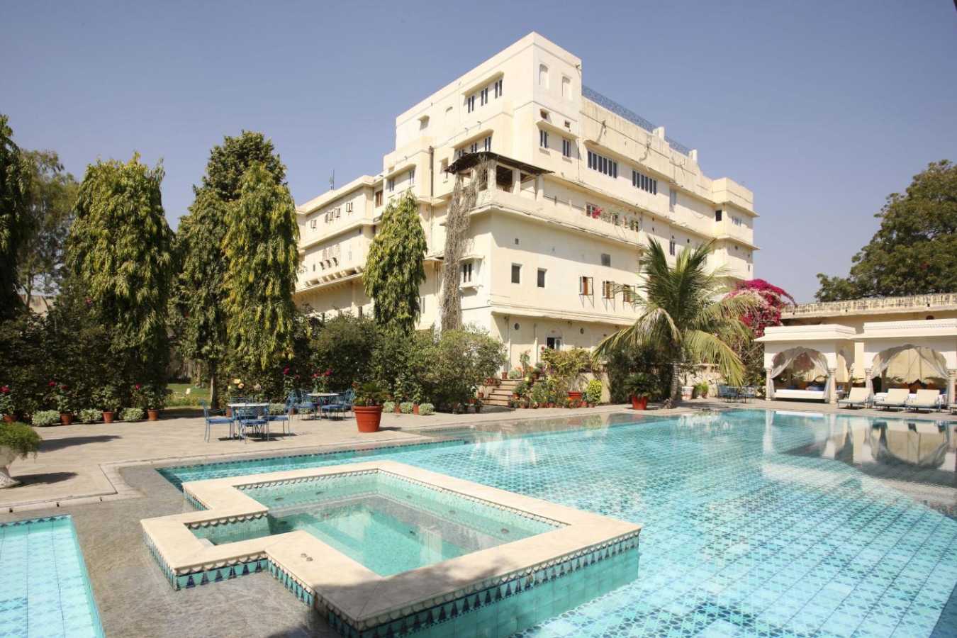 Swimming Pool - Samode Haveli