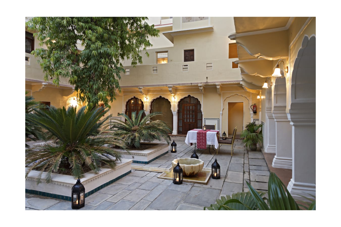 Courtyard - Samode Haveli