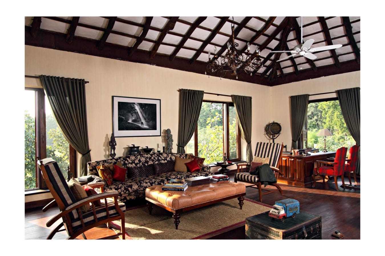 Main Lounge - Samode Safari Lodge