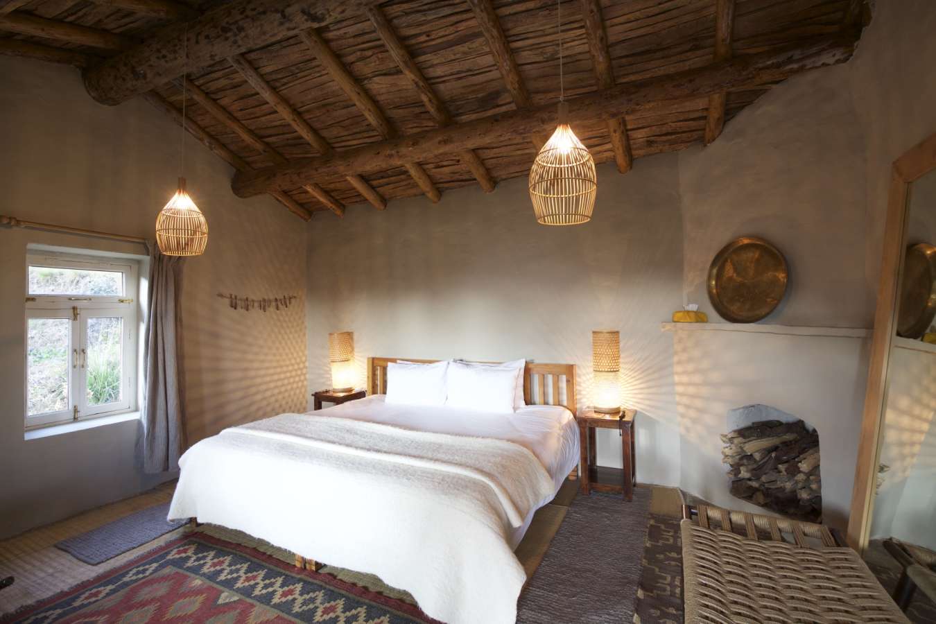 Shakti Jwalabanj Bedroom - Shakti Kumaon Village Houses