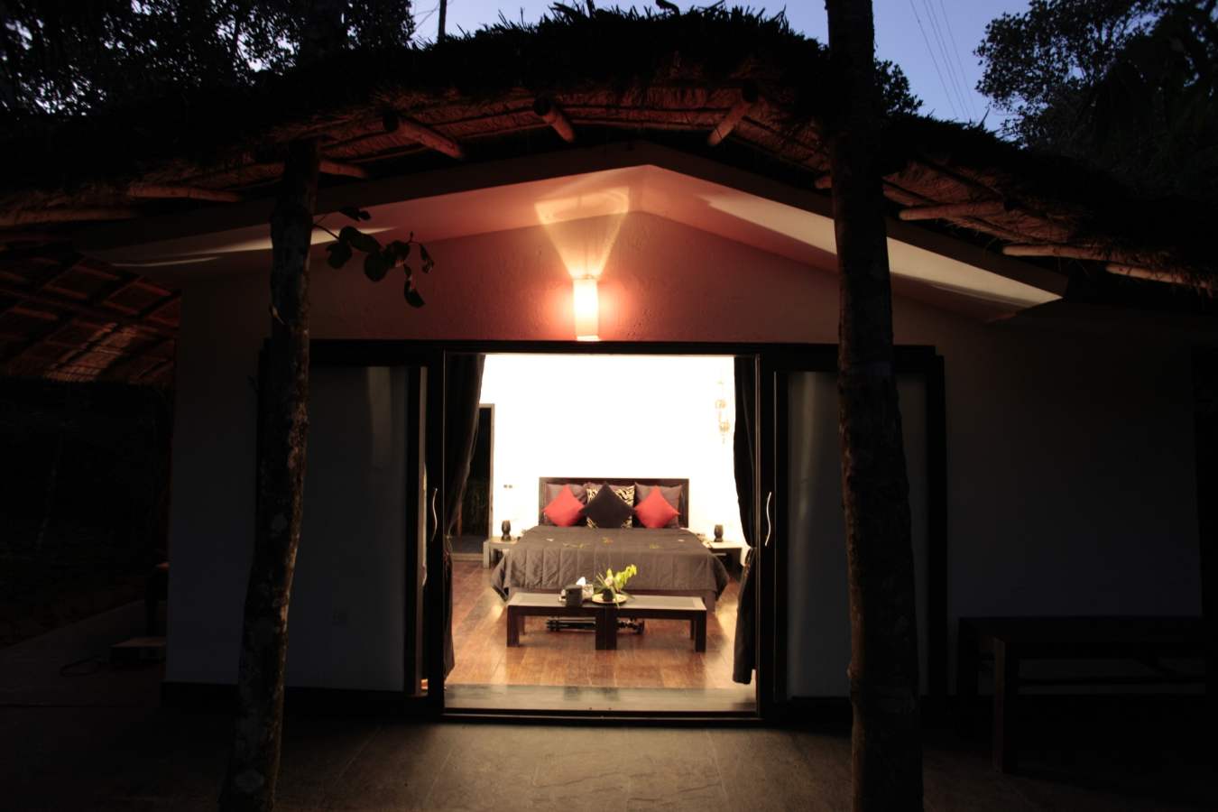 Room in the Evevning - Shalimar Spice Garden