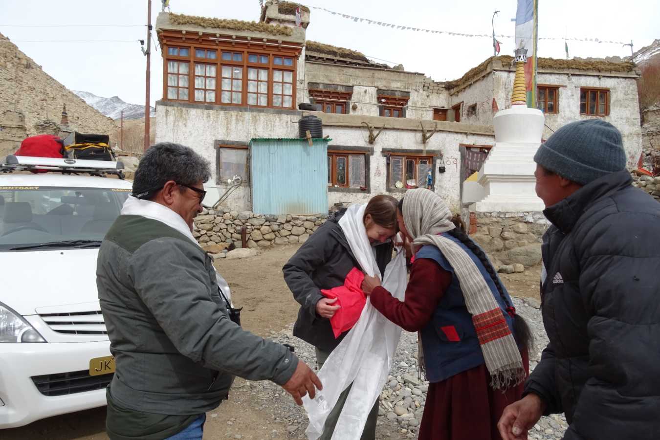 Greeting of Guests - Snow Leopard Lodge
