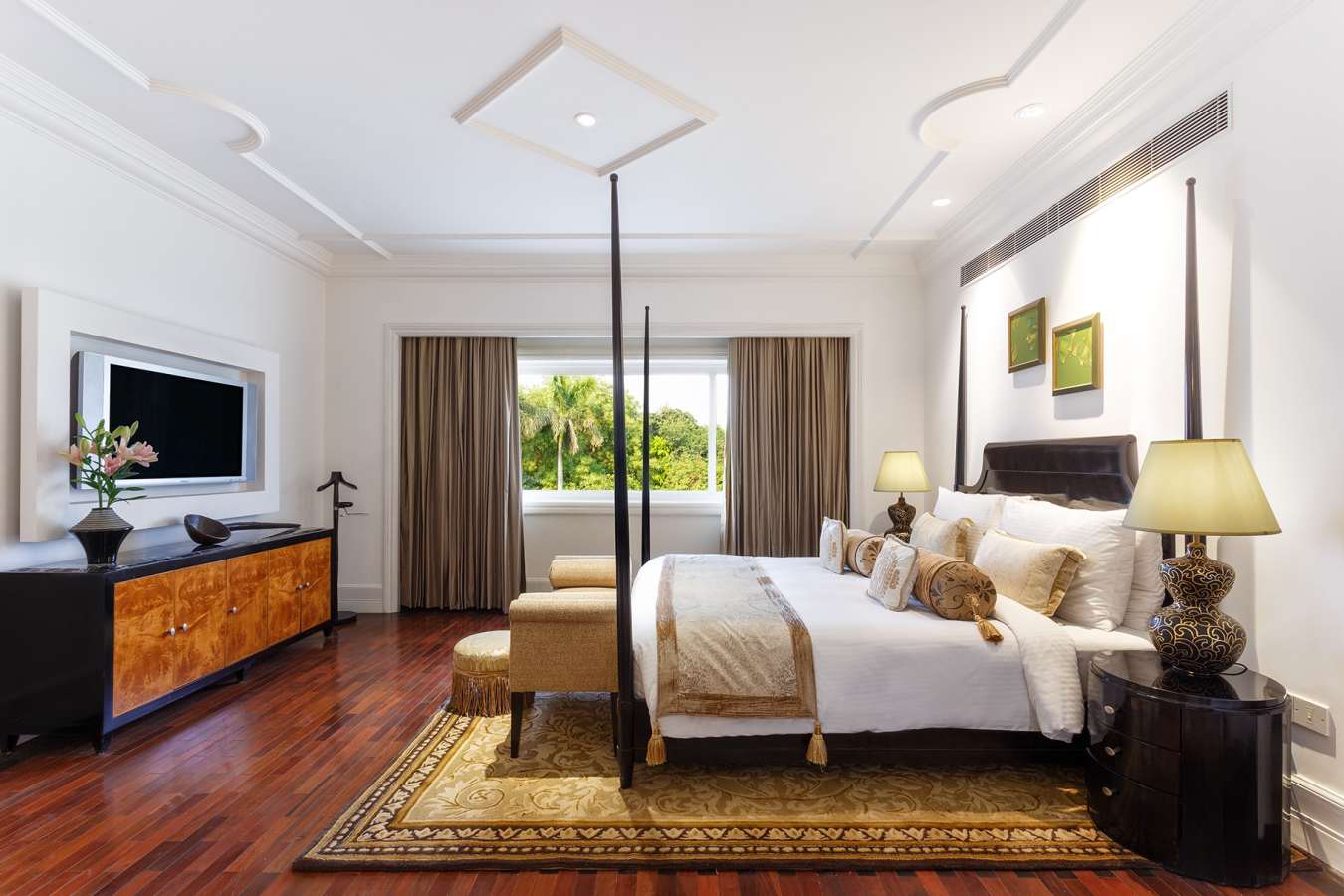 The Claridges Suite - The Claridges