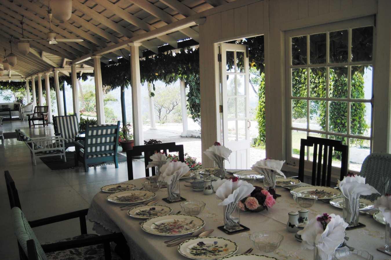 Dining - The Glenburn Tea Estate