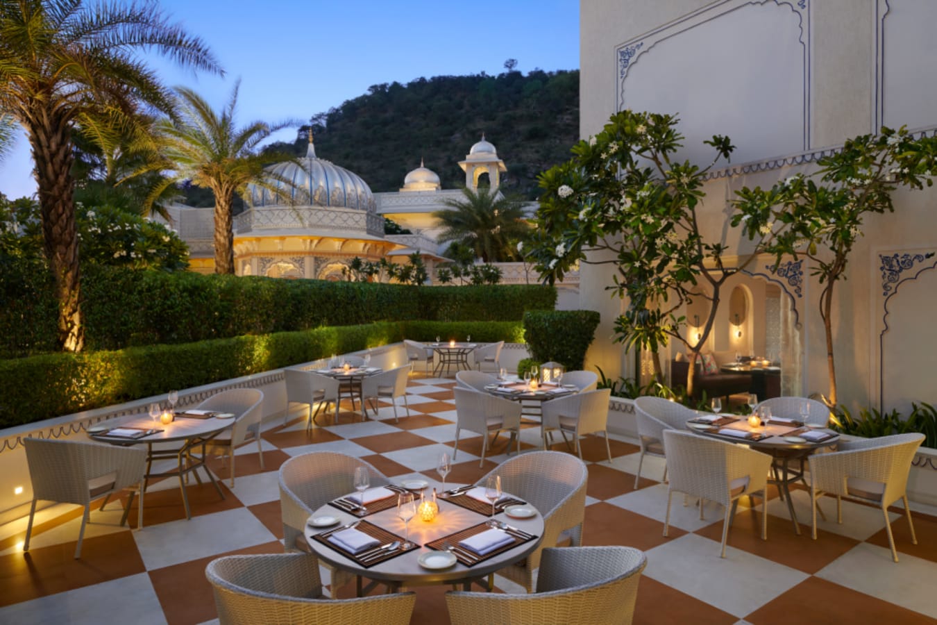 Outdoor Dining - The Leela Palace Jaipur