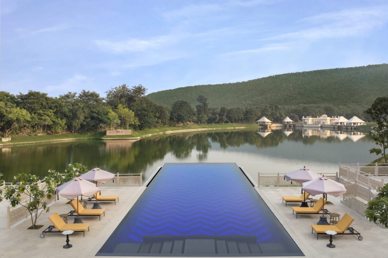 Pool Overview - Oberoi Rajarh  