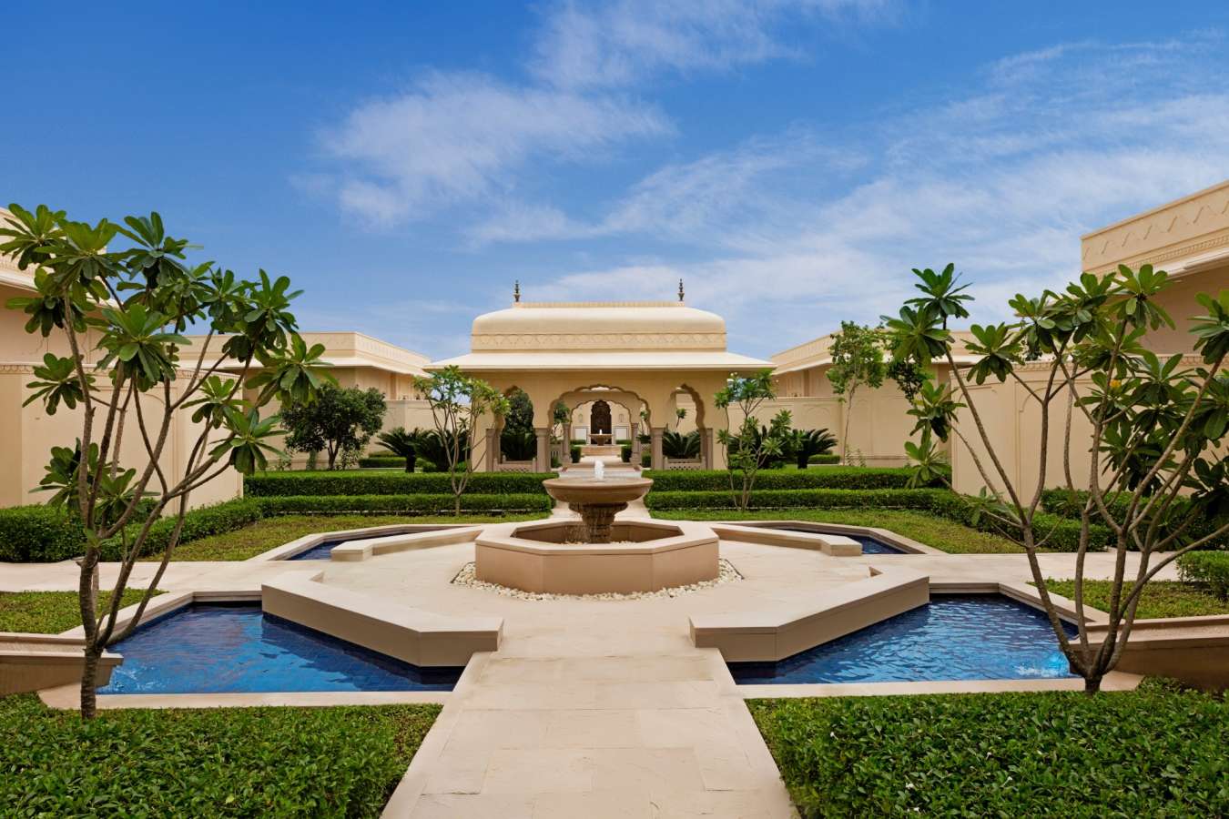 Gardens - The Oberoi Sukhvilas Resort & Spa