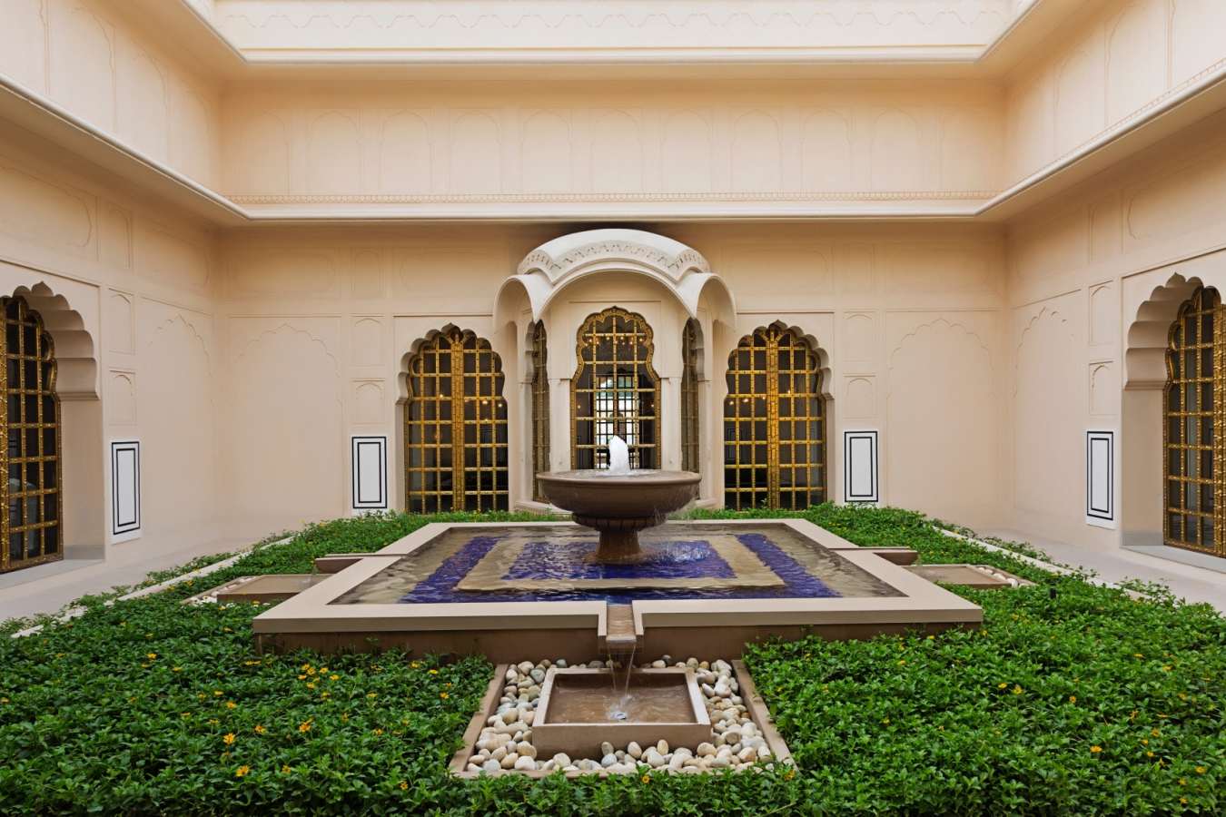 Courtyard - The Oberoi Sukhvilas Resort & Spa