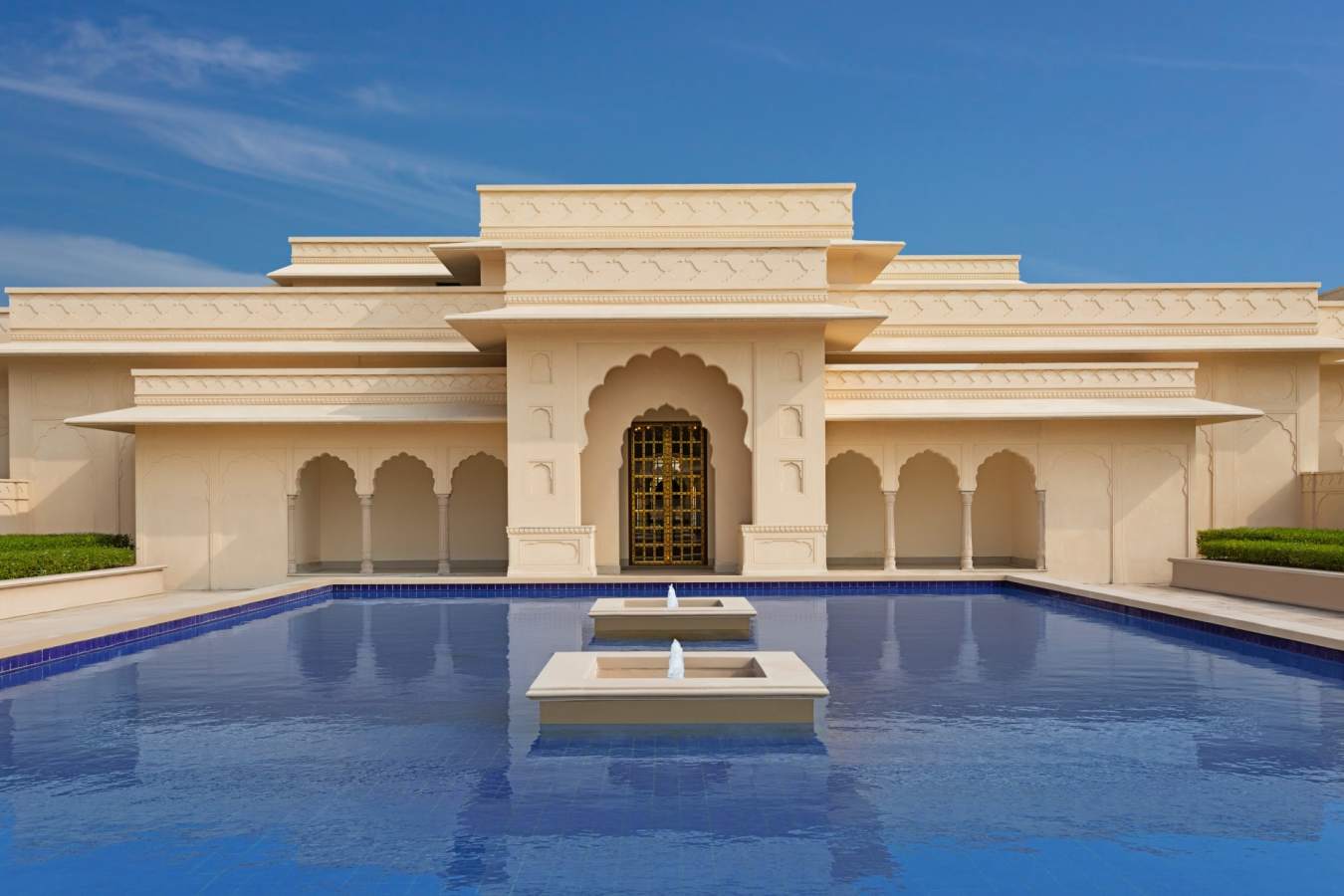 Fountains - The Oberoi Sukhvilas Resort & Spa