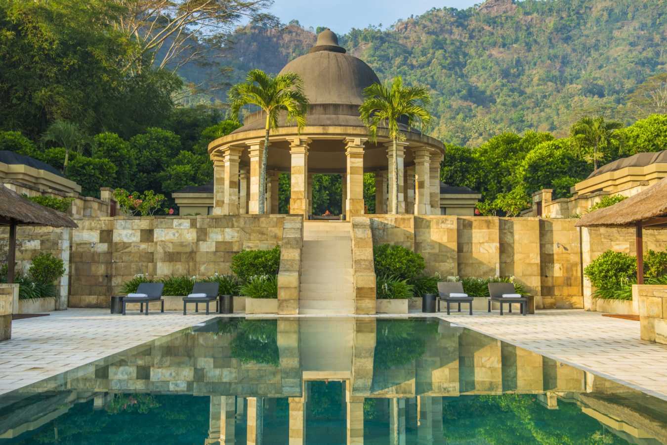 Main Pool and Rotunda - Amanjiwo