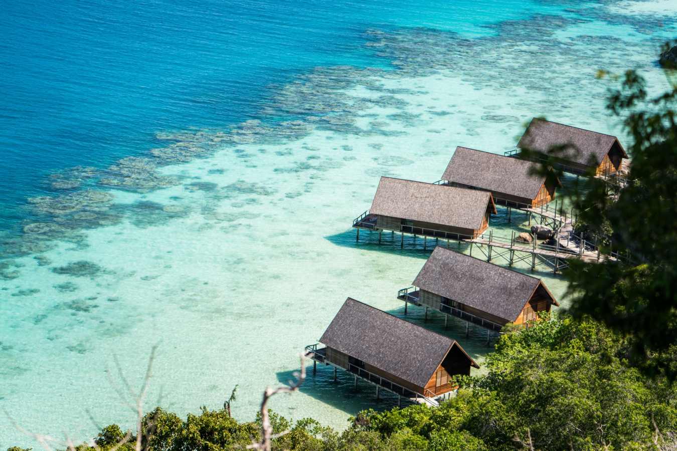 Overwater Villas - Bawah Island