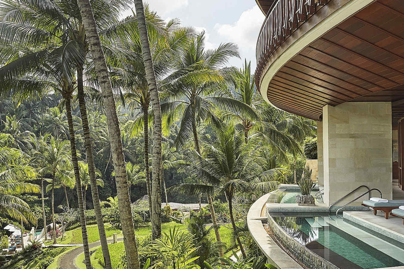 Spa Jacuzzi - Four Seasons Sayan