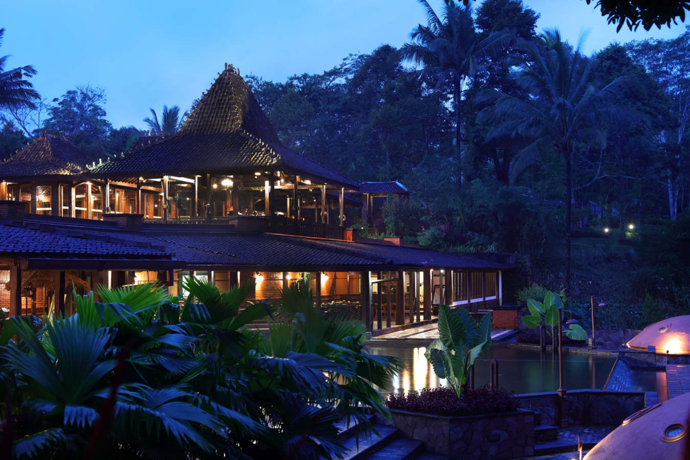 Java Green Restaurant - MesaStila