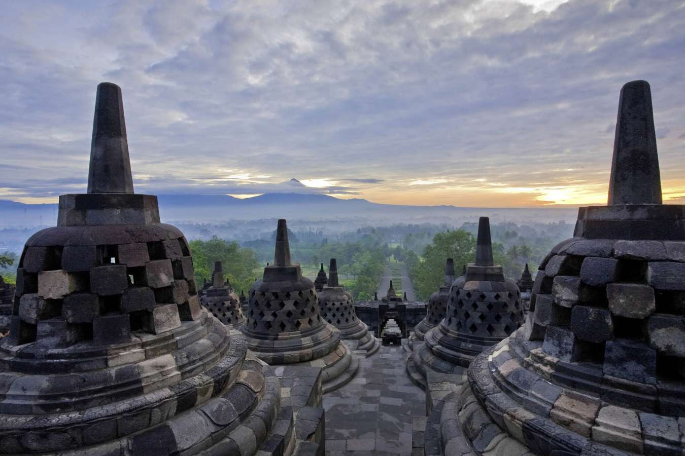 Borobudur - Phoenix Yogyakarta
