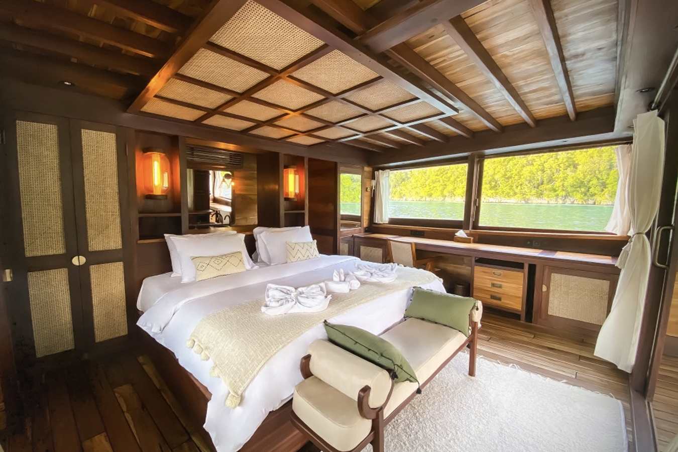 Senja Master Cabin