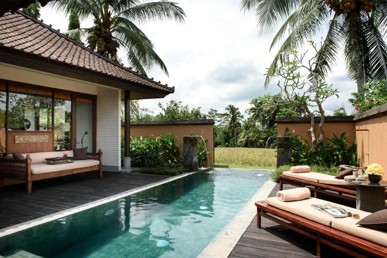 Swimming Pool Villa