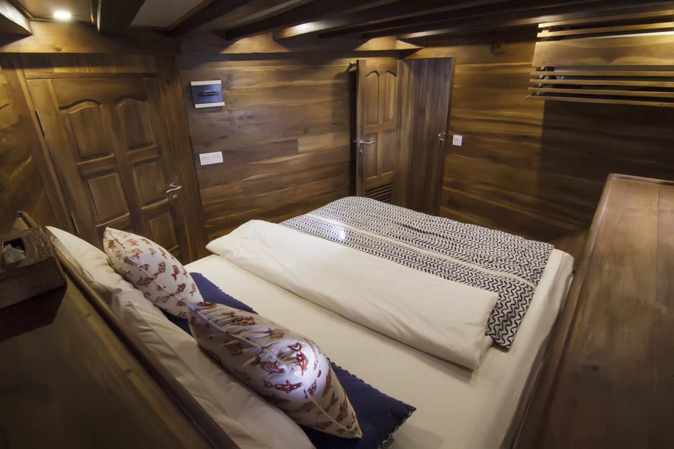 Double Bed
