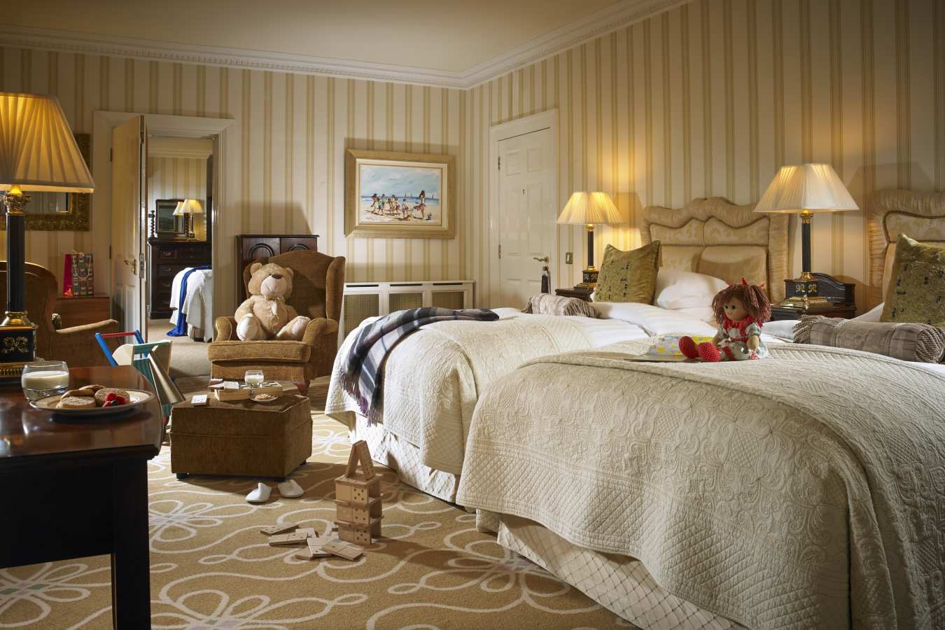 Twin Bedroom - Hayfield Manor Hotel