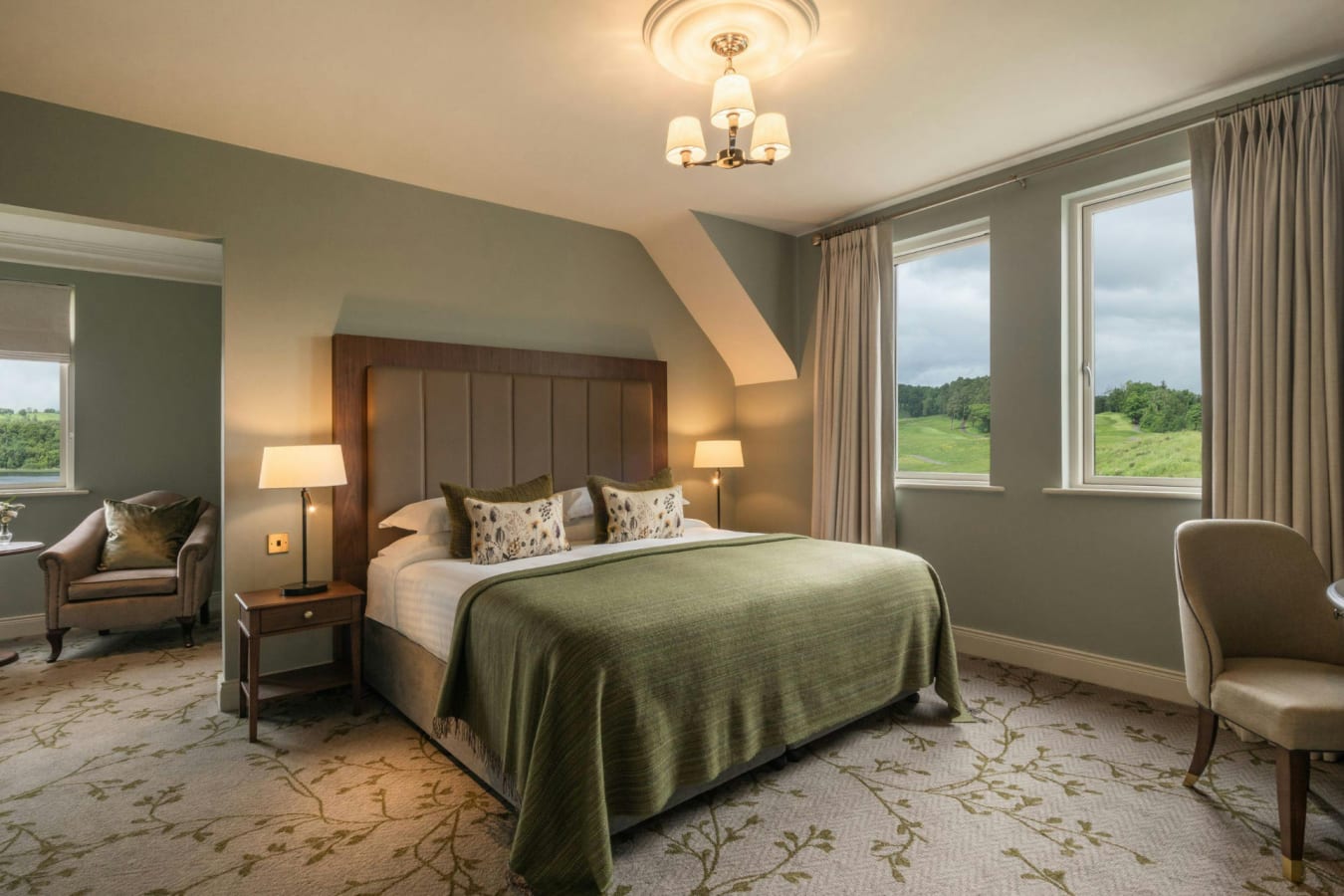 3 Bed Lakeview 