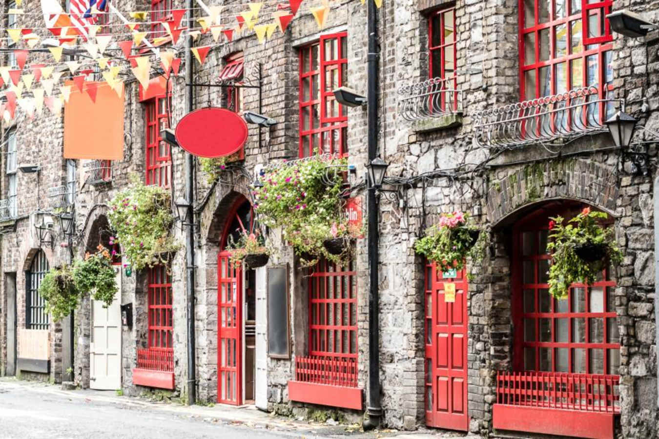 Old Dublin - Classic Ireland