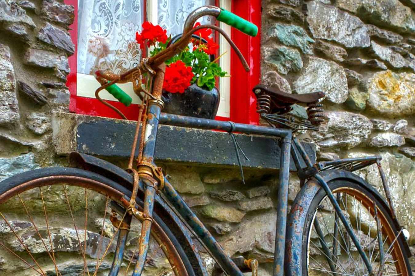 Bicycle outside cottage - Classic Ireland