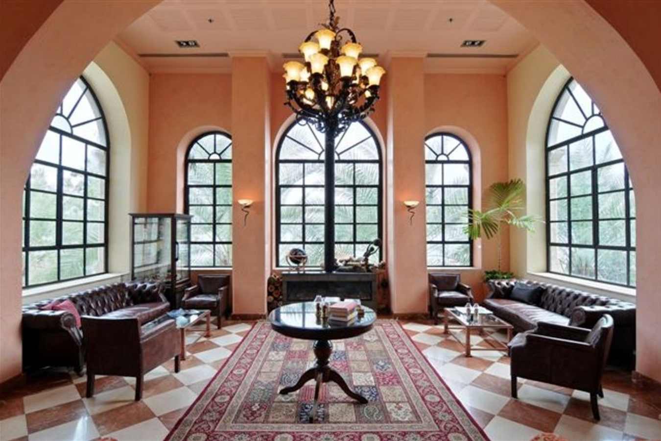 Scots Hotel