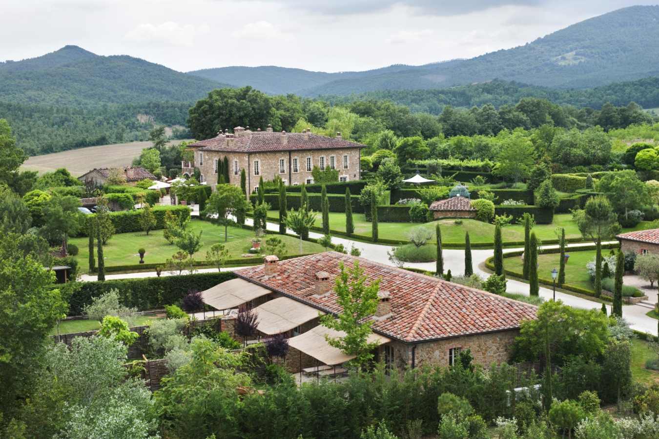 Exterior - Borgo Santo Pietro