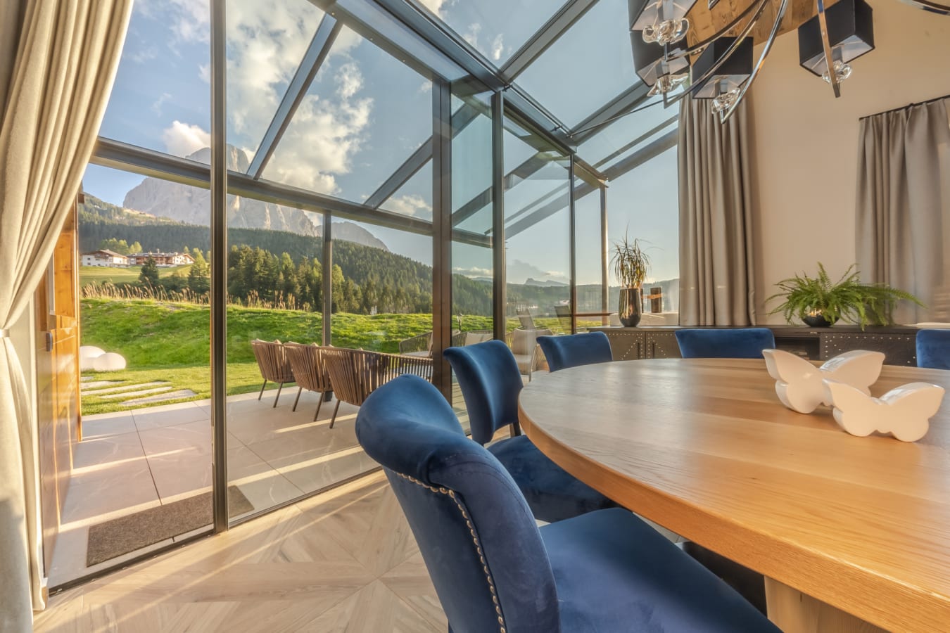 Dining area and terrace