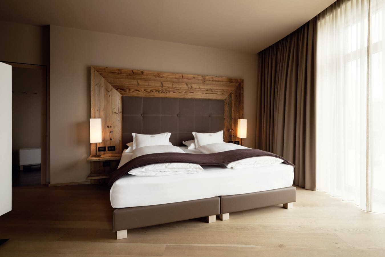 Dolomites Suite 