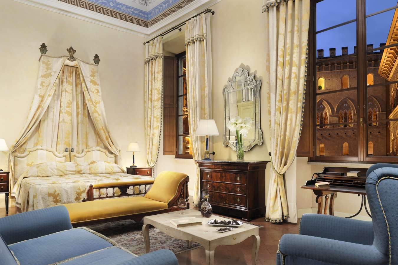 Suite - Grand Hotel Continental Siena