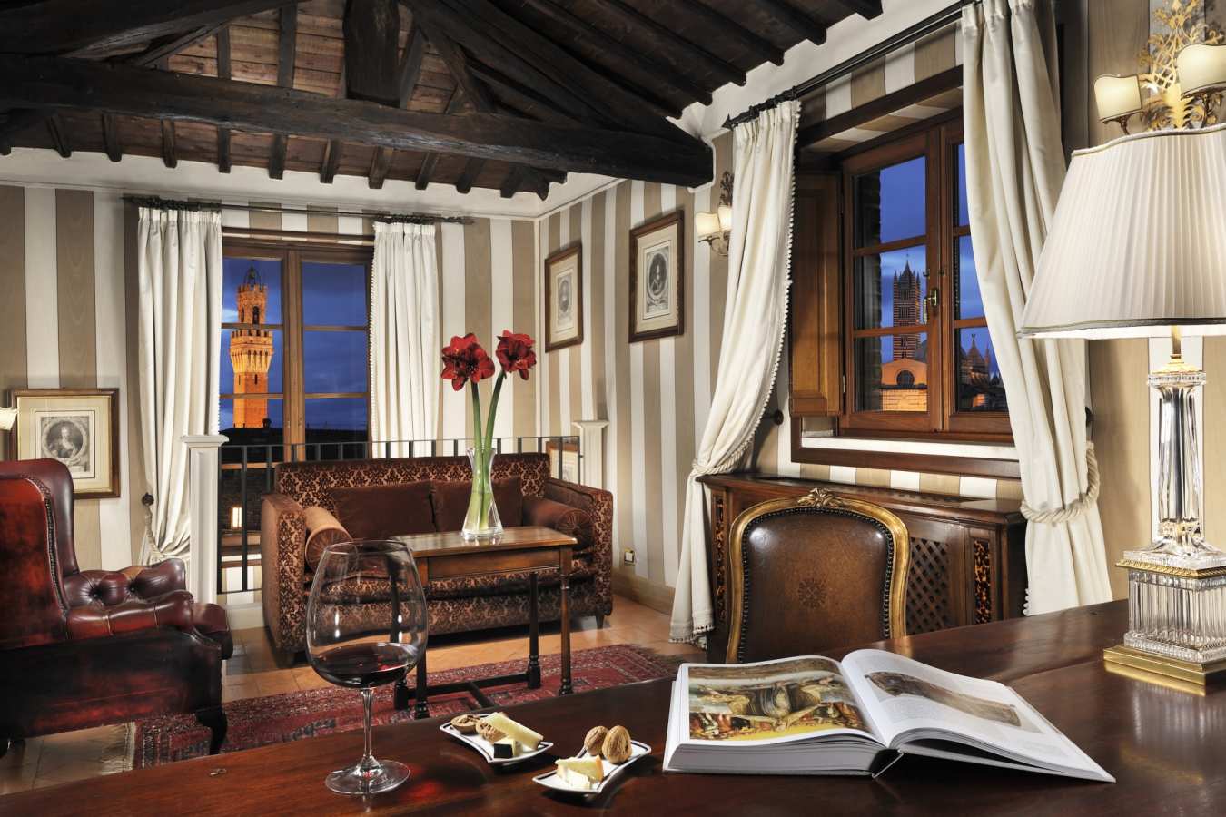 Royal Suite - Grand Hotel Continental Siena