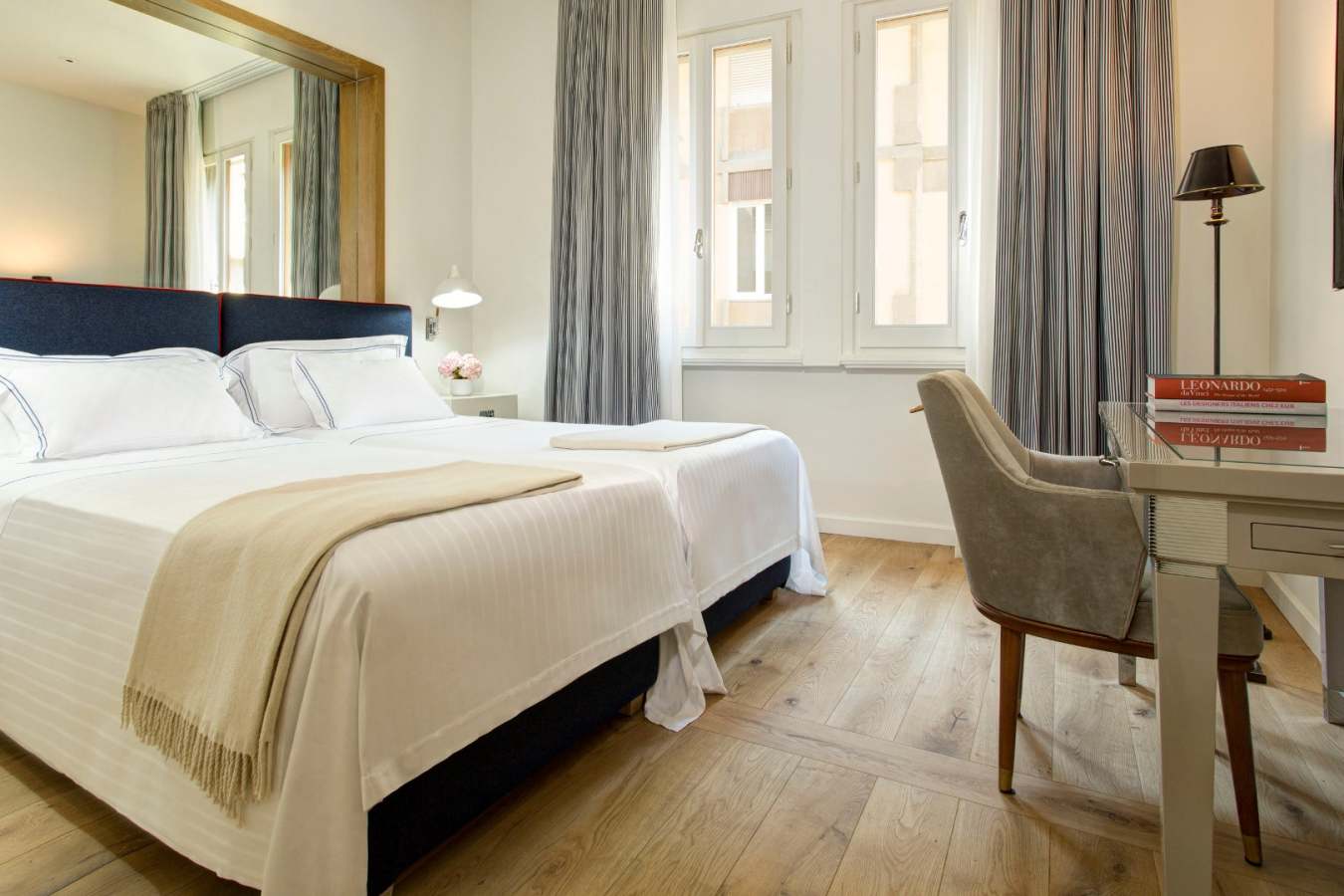 Designer Suite bedroom - Hotel Lungarno