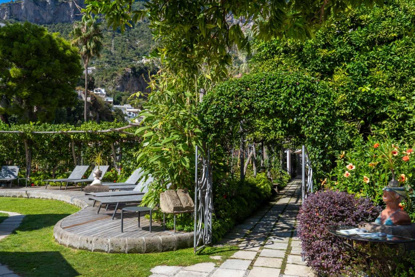 Hotel Palazzo Murat - Garden Area 