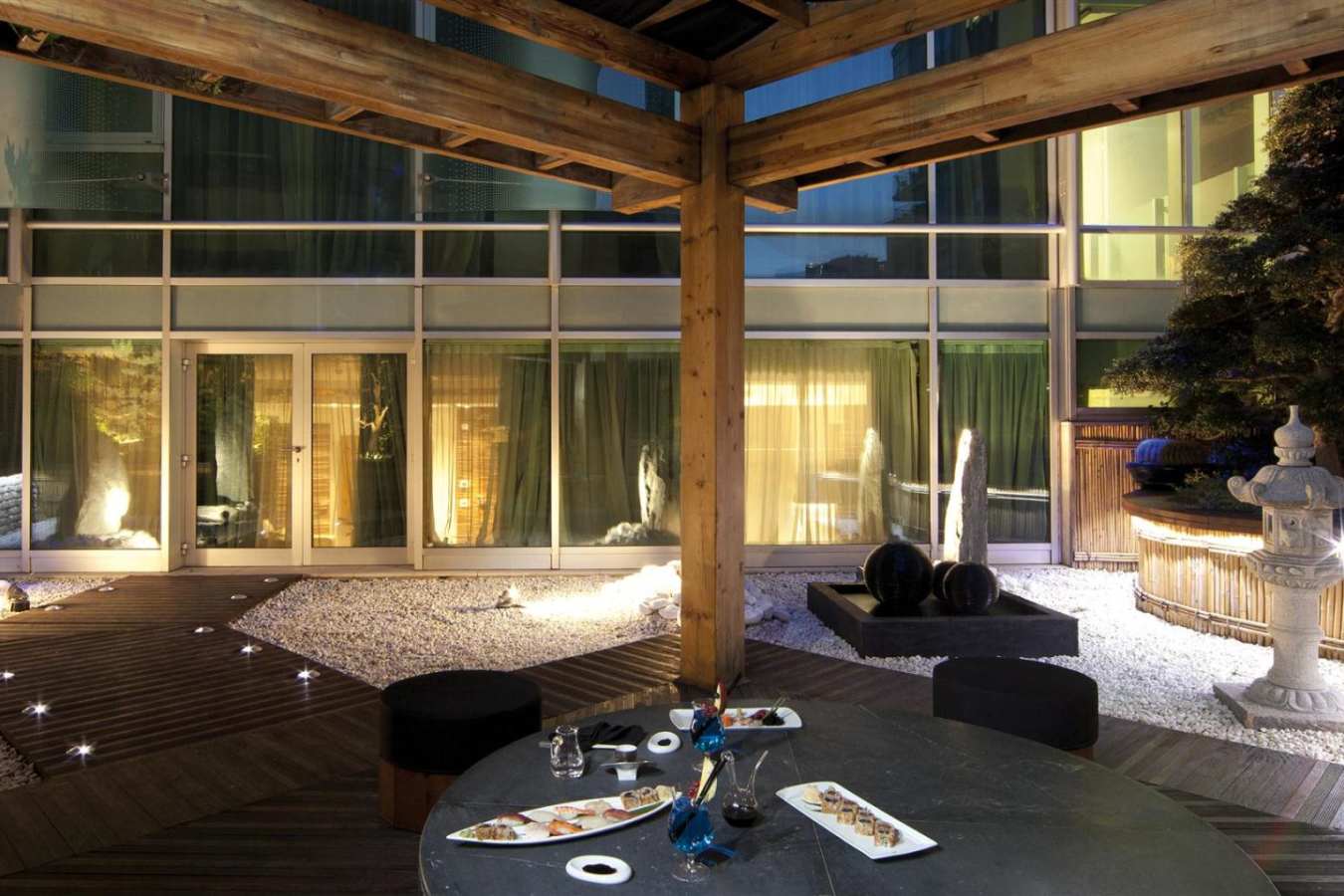 Japanese Garden Suite - Hotel Romeo