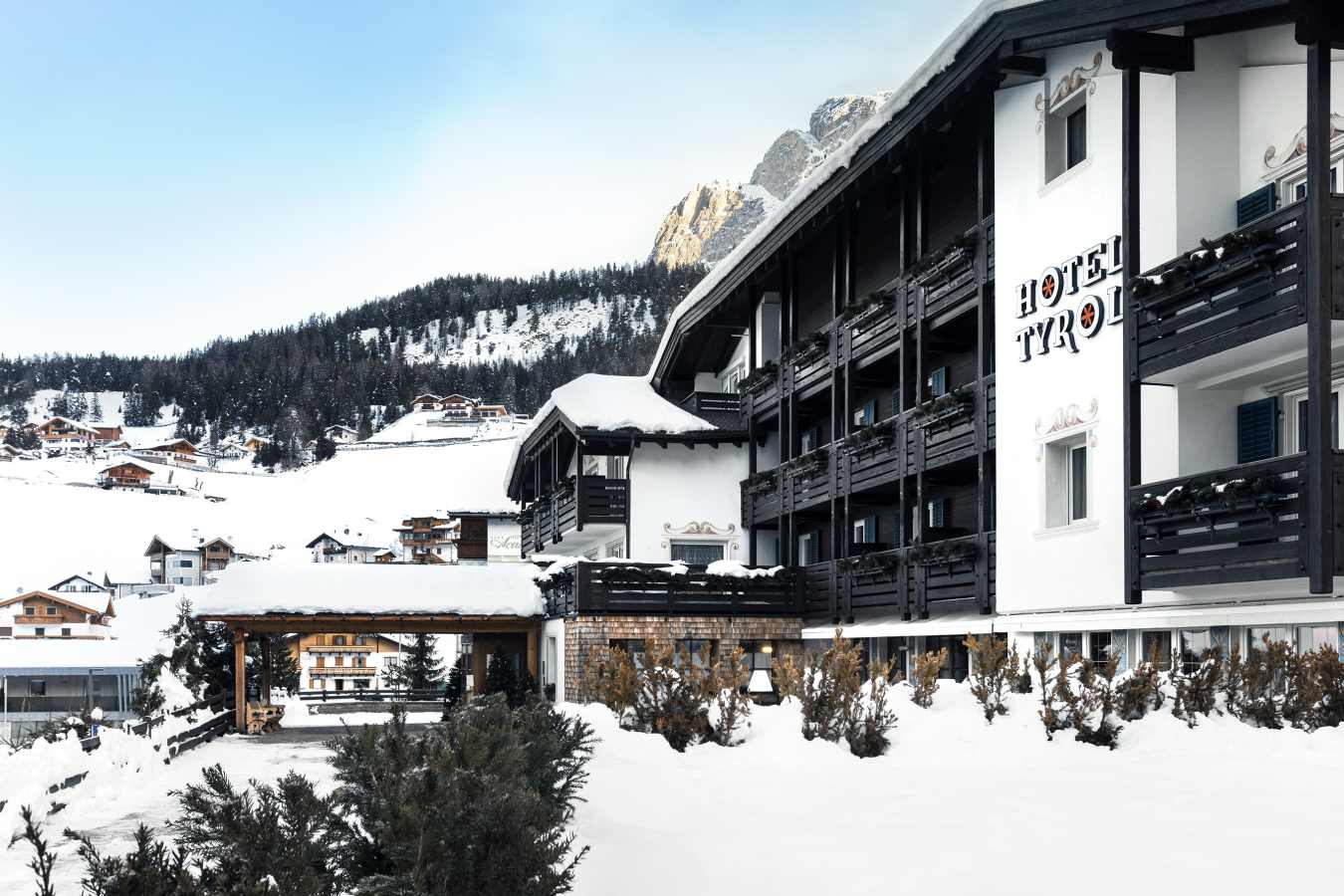 Exterior - Hotel Tyrol - Winter