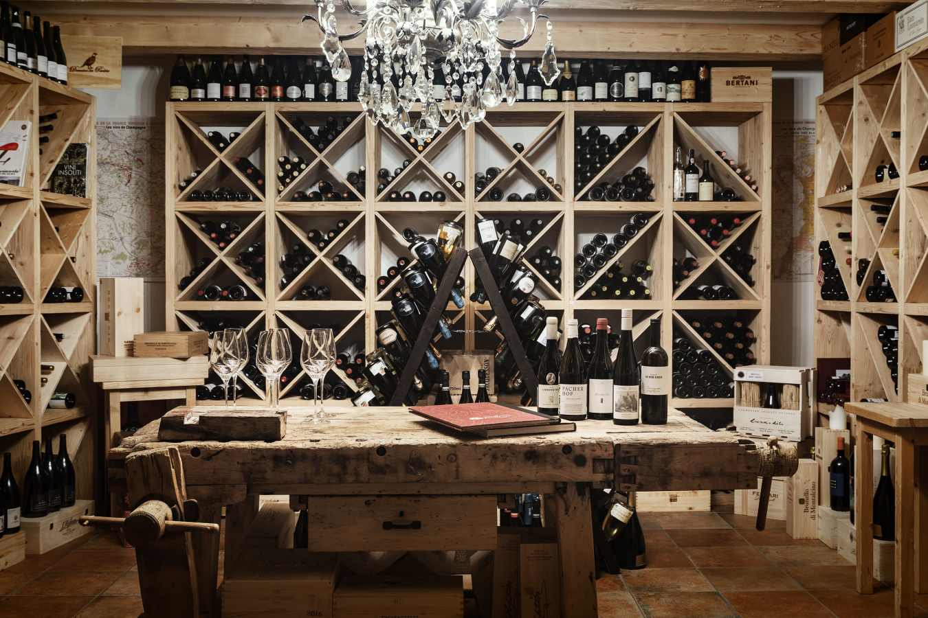 Wine Cellar - Hotel Tyrol - Winter