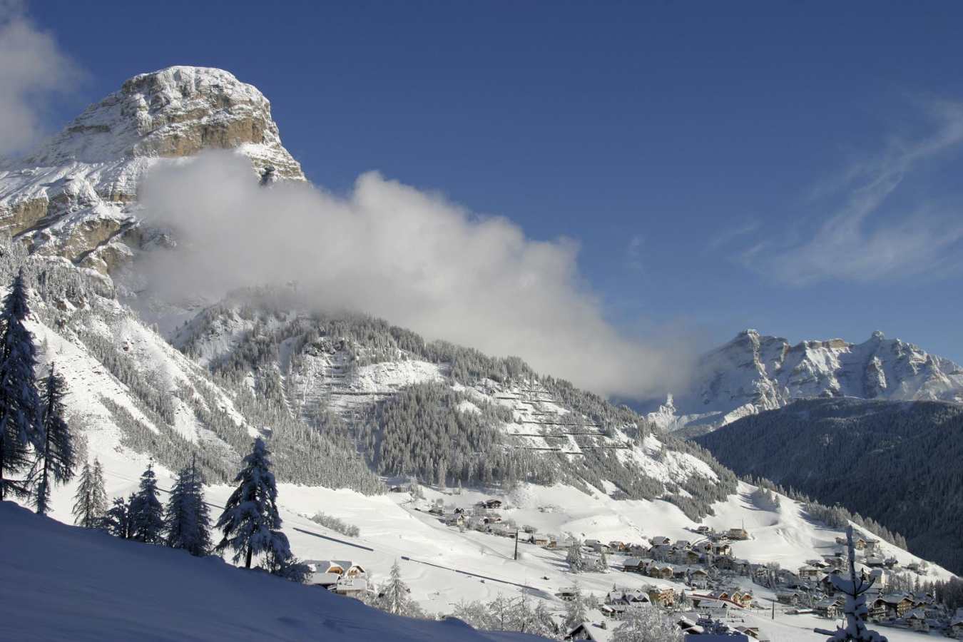 San Cassiano - Lagacio Mountain Residence