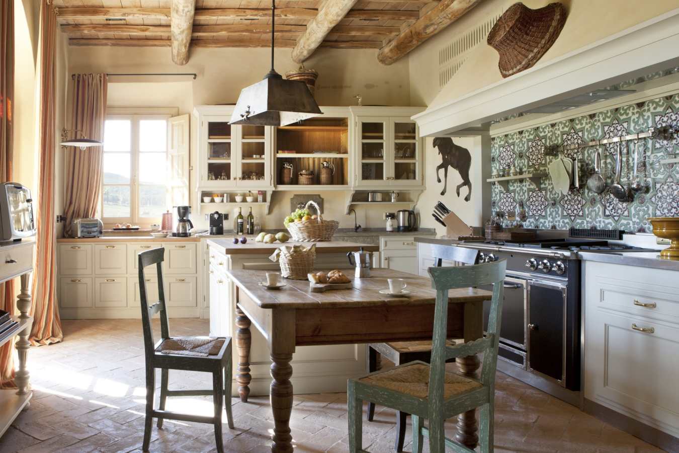 Villa Gauggiole kitchen - Rosewood Castiglion del Bosco