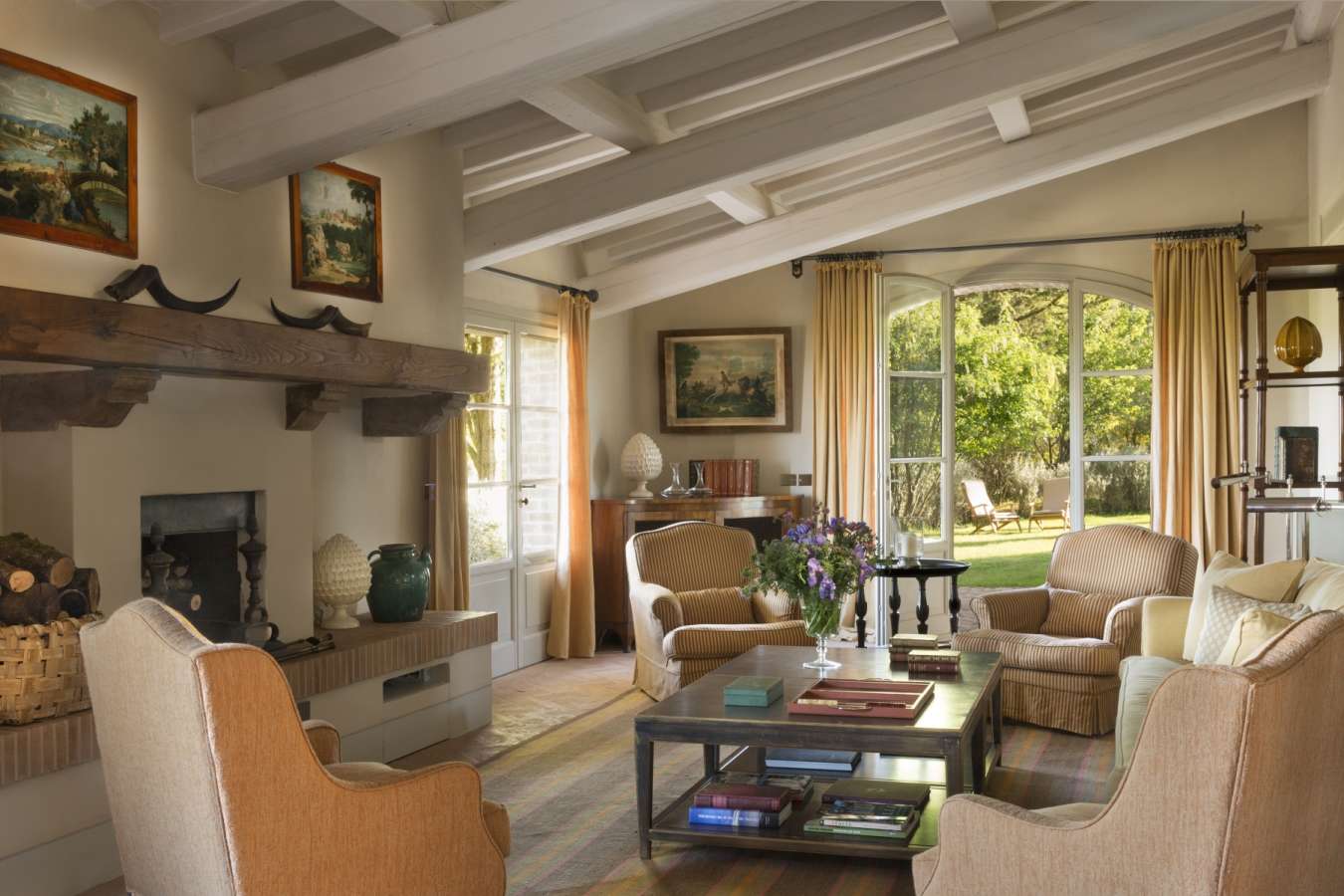 Villa Oliviera living room - Rosewood Castiglion del Bosco