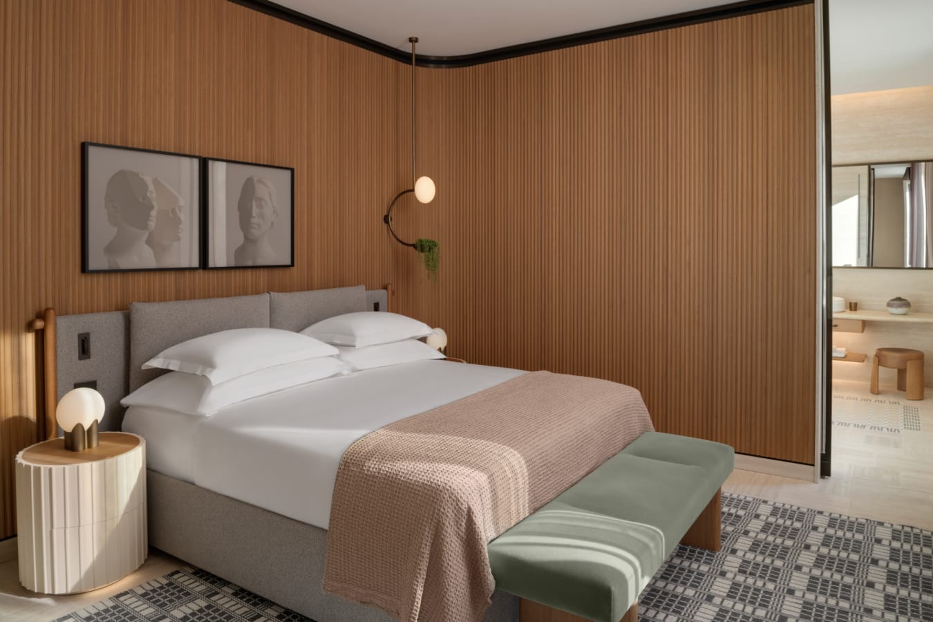 Deluxe Suite Bedroom 